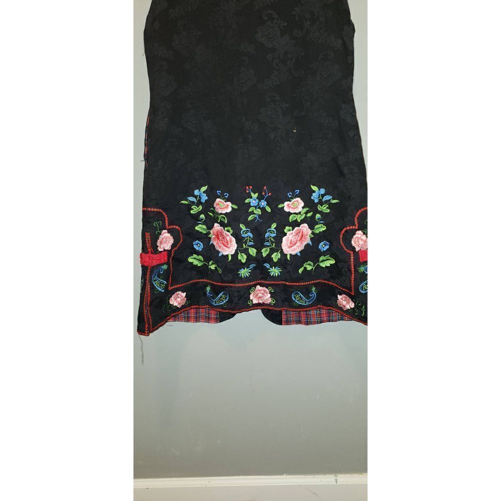 Authentic Asian Vest - Picture 7 of 8